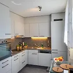 Torre Tessuti Apt-stefano By Interhome דירה *