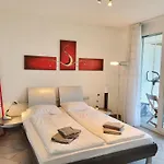 Torre Tessuti Apt-stefano By Interhome לוקרנו
